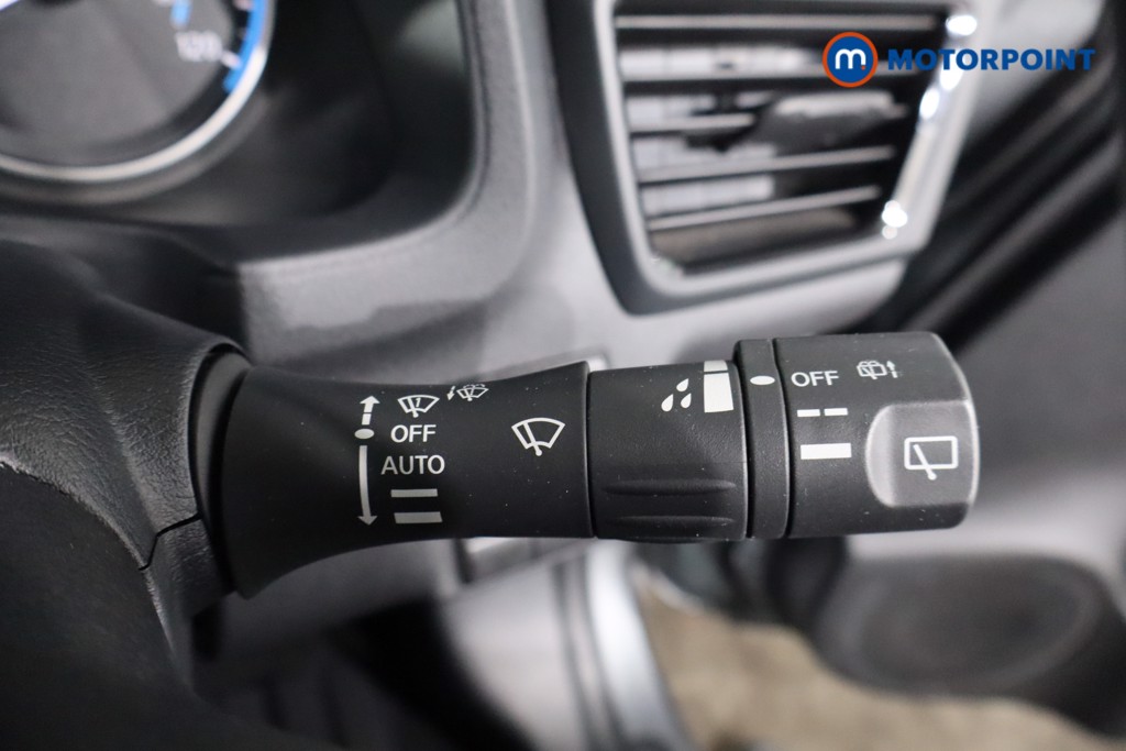 Nissan Leaf N-Connecta Automatic Electric Hatchback - Stock Number (1586953) - 18th supplementary image