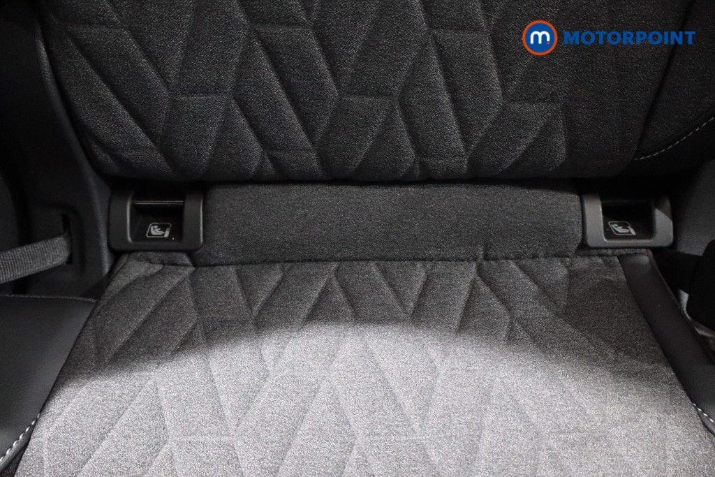 Volkswagen Tiguan Match Automatic Petrol SUV - Stock Number (1587197) - 27th supplementary image