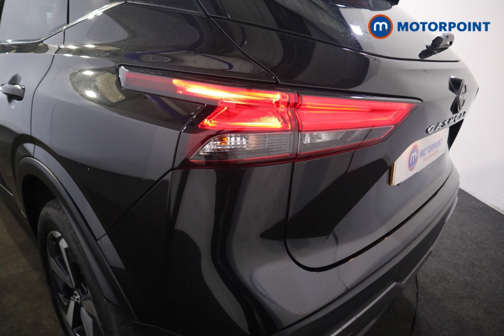 Nissan Qashqai N-Connecta Manual Petrol SUV - Stock Number (1587749) - 25th supplementary image