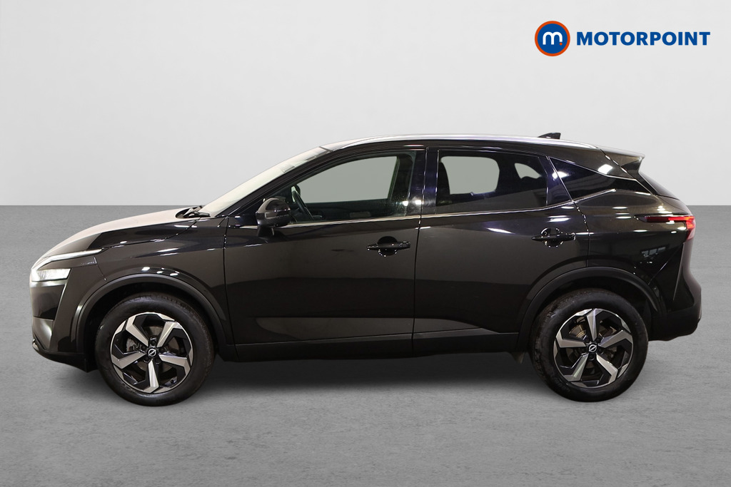 Nissan Qashqai N-Connecta Manual Petrol SUV - Stock Number (1587749) - Passenger side