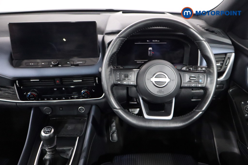 Nissan Qashqai Tekna Manual Petrol SUV - Stock Number (1588153) - 3rd supplementary image