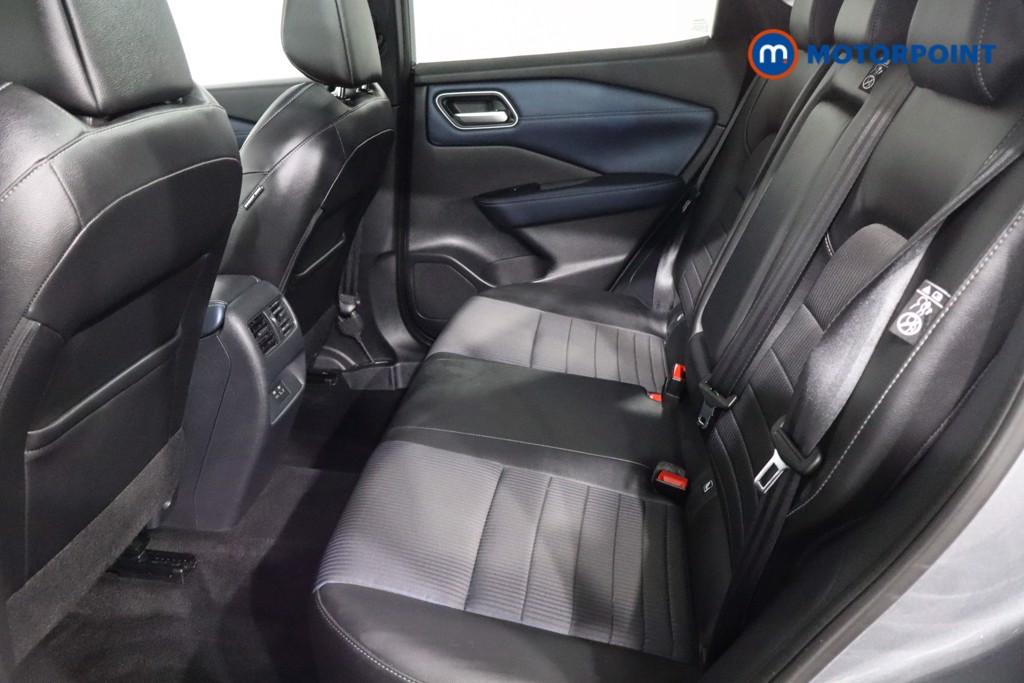 Nissan Qashqai Tekna Manual Petrol SUV - Stock Number (1588153) - 5th supplementary image