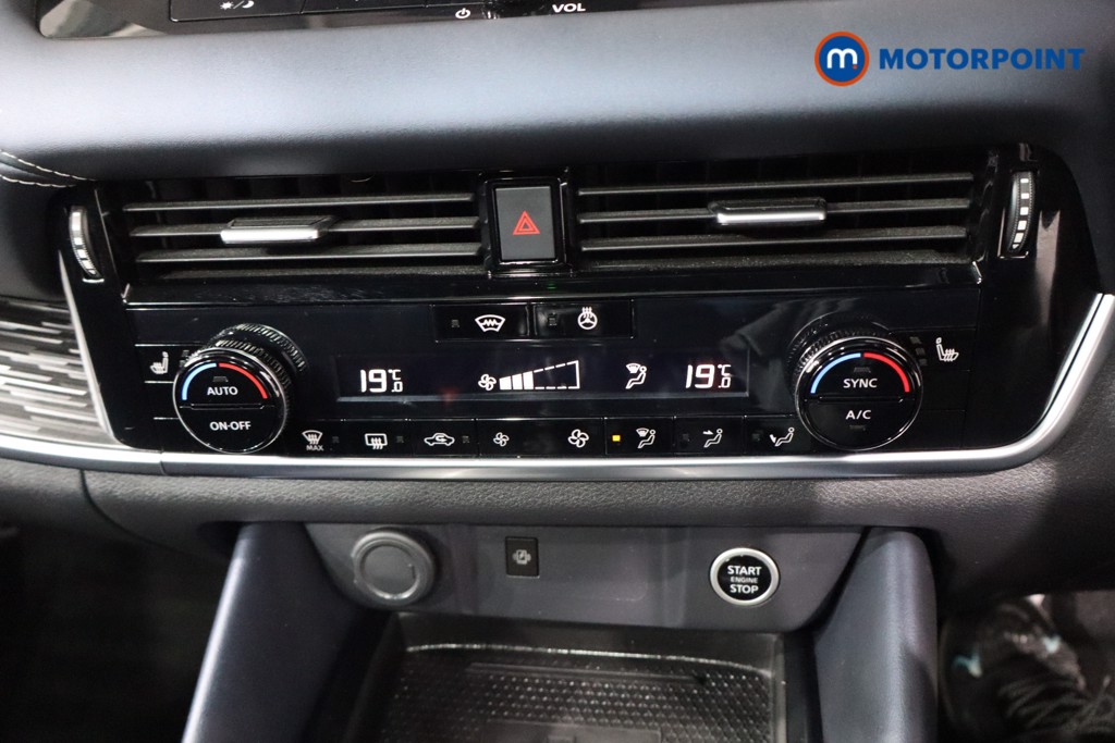 Nissan Qashqai Tekna Manual Petrol SUV - Stock Number (1588153) - 17th supplementary image