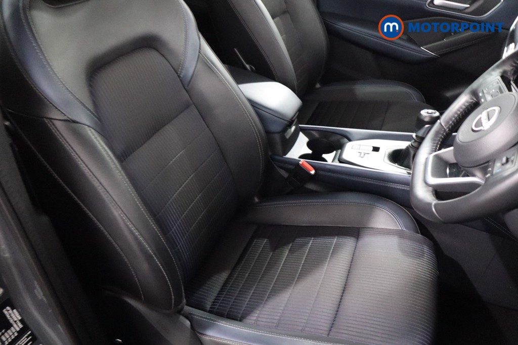 Nissan Qashqai Tekna Manual Petrol SUV - Stock Number (1588153) - 25th supplementary image