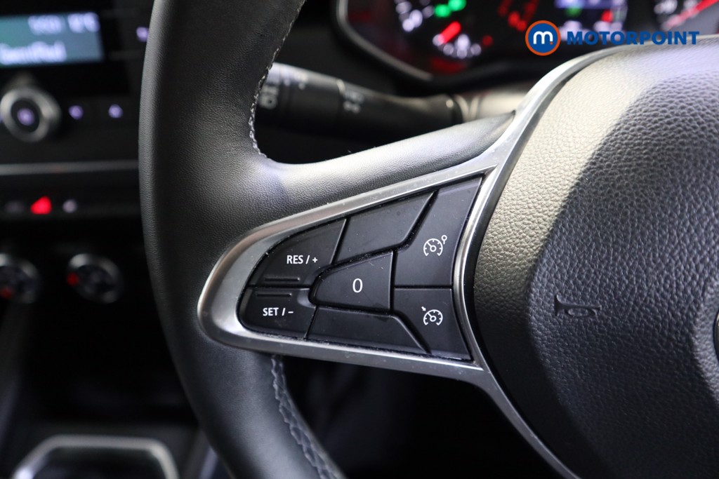 Renault Clio Play Manual Petrol Hatchback - Stock Number (1588341) - 3rd supplementary image