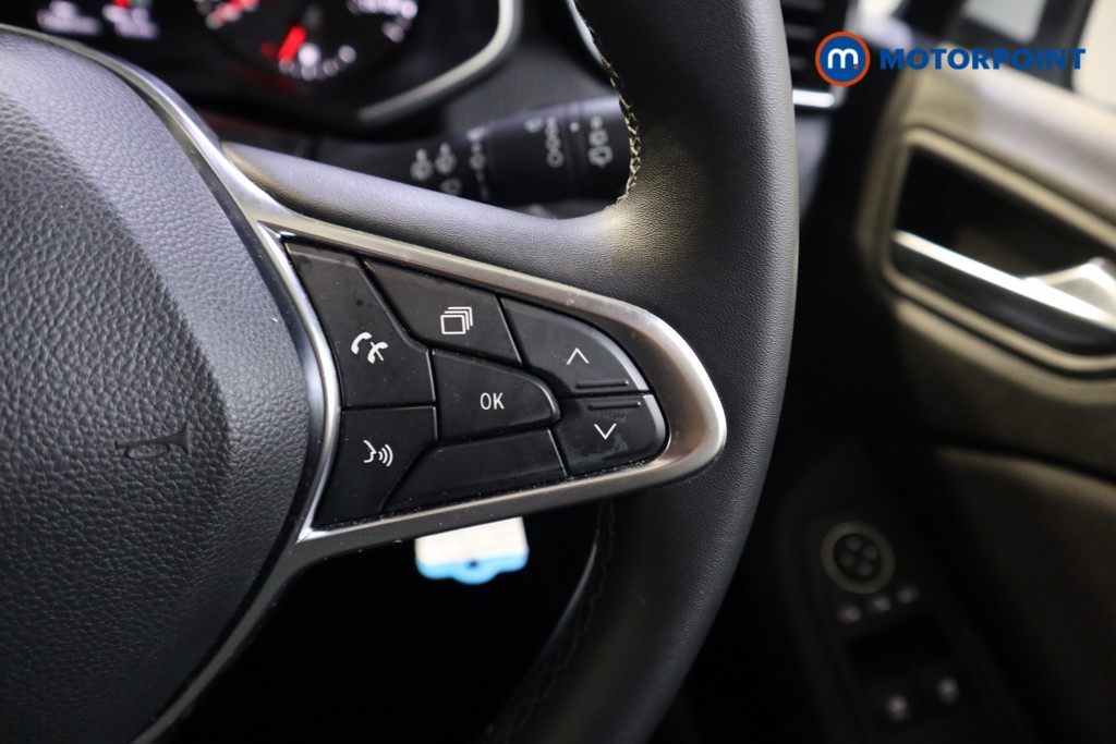 Renault Clio Play Manual Petrol Hatchback - Stock Number (1588341) - 4th supplementary image