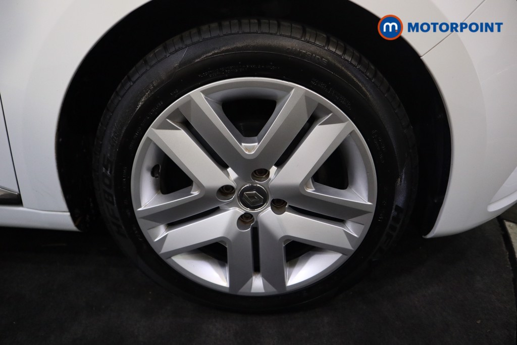 Renault Clio Play Manual Petrol Hatchback - Stock Number (1588341) - 17th supplementary image