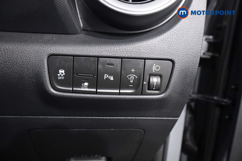 Hyundai Kona Premium Automatic Electric SUV - Stock Number (1588472) - 21st supplementary image