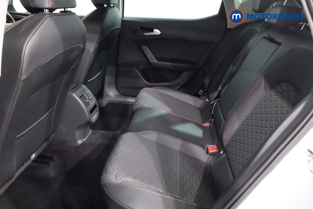 Seat Leon FR Manual Petrol Hatchback - Stock Number (1588589) - 5th supplementary image
