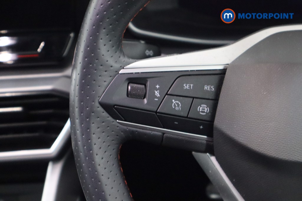 Seat Leon FR Manual Petrol Hatchback - Stock Number (1588589) - 7th supplementary image