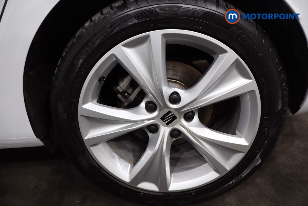 Seat Leon FR Manual Petrol Hatchback - Stock Number (1588589) - 12th supplementary image