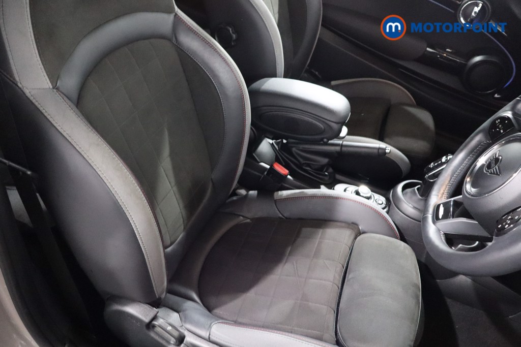 Mini Hatchback Cooper Sport Automatic Petrol Hatchback - Stock Number (1588992) - 27th supplementary image
