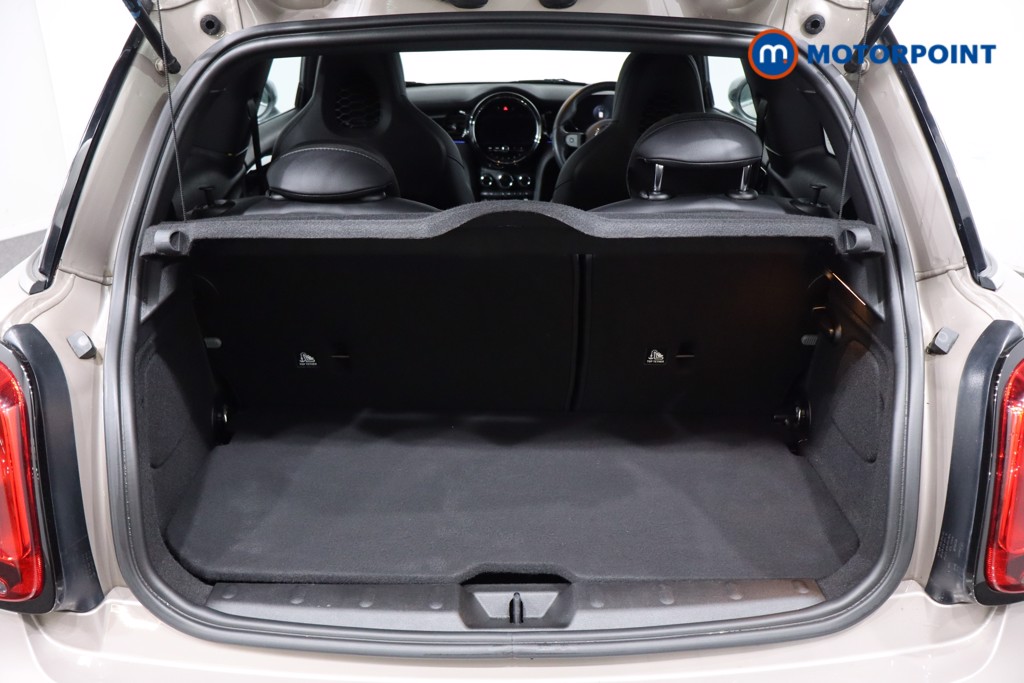 Mini Hatchback Cooper Sport Automatic Petrol Hatchback - Stock Number (1588992) - 40th supplementary image