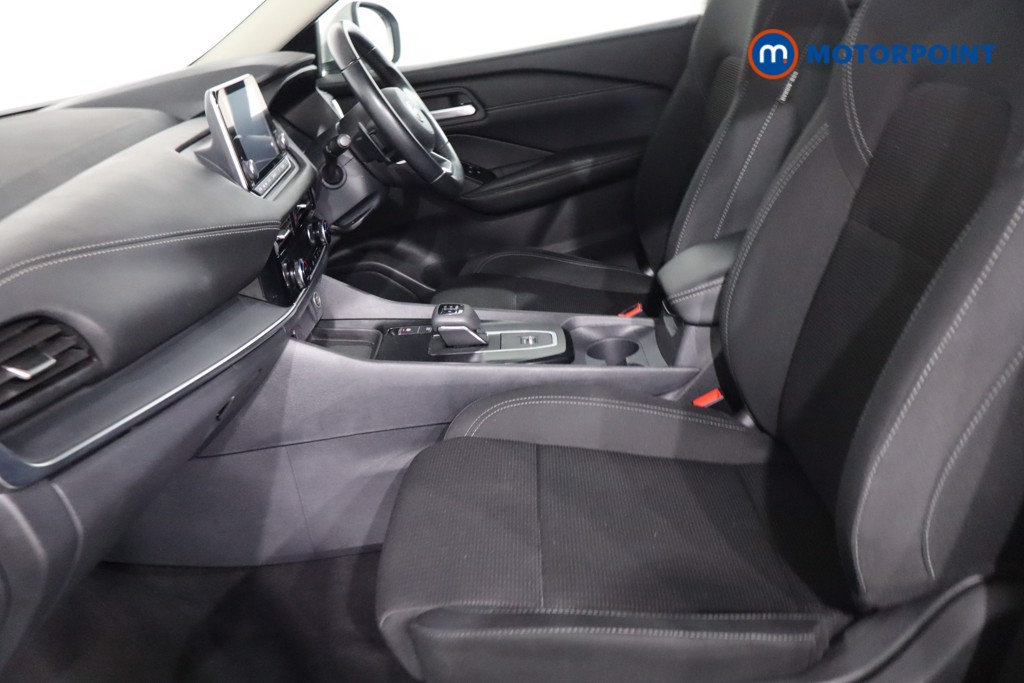 Nissan Qashqai Acenta Premium Automatic Petrol SUV - Stock Number (1589747) - 4th supplementary image