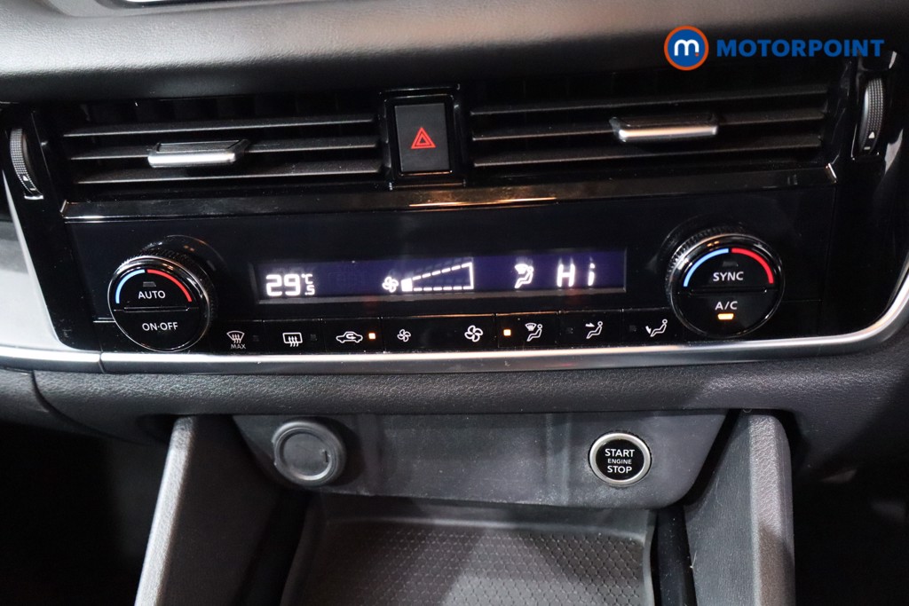 Nissan Qashqai Acenta Premium Automatic Petrol SUV - Stock Number (1589747) - 16th supplementary image
