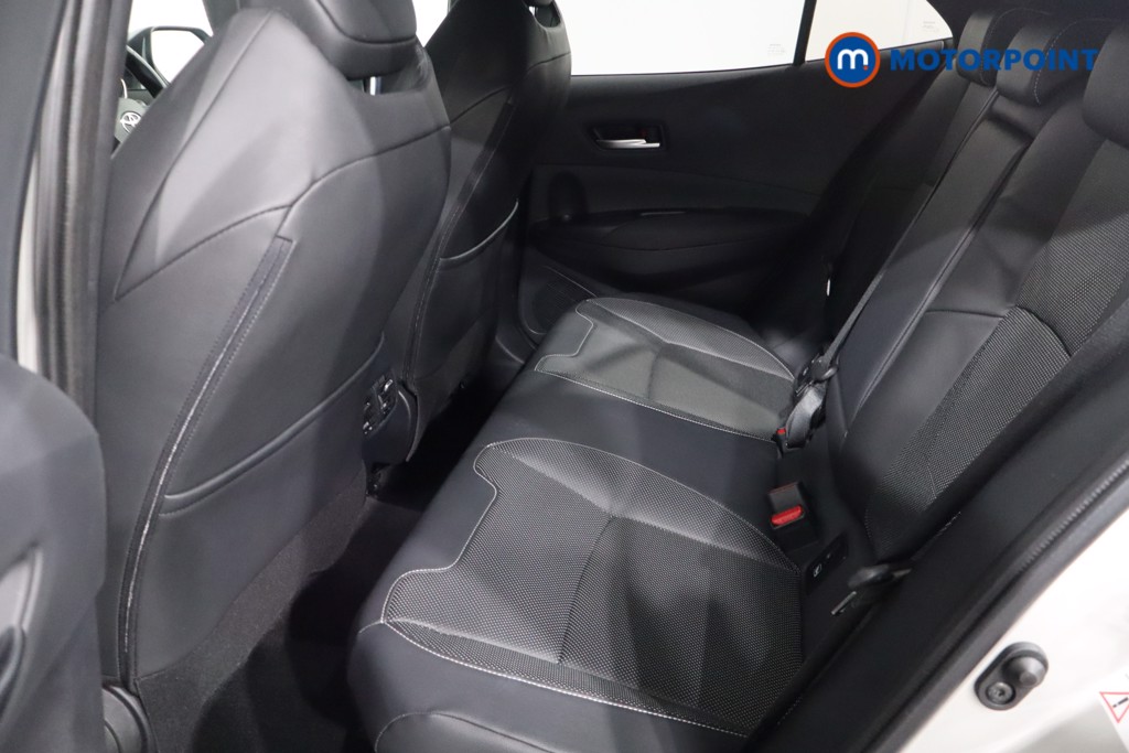 Toyota Corolla Excel Automatic Petrol-Electric Hybrid Hatchback - Stock Number (1589974) - 5th supplementary image