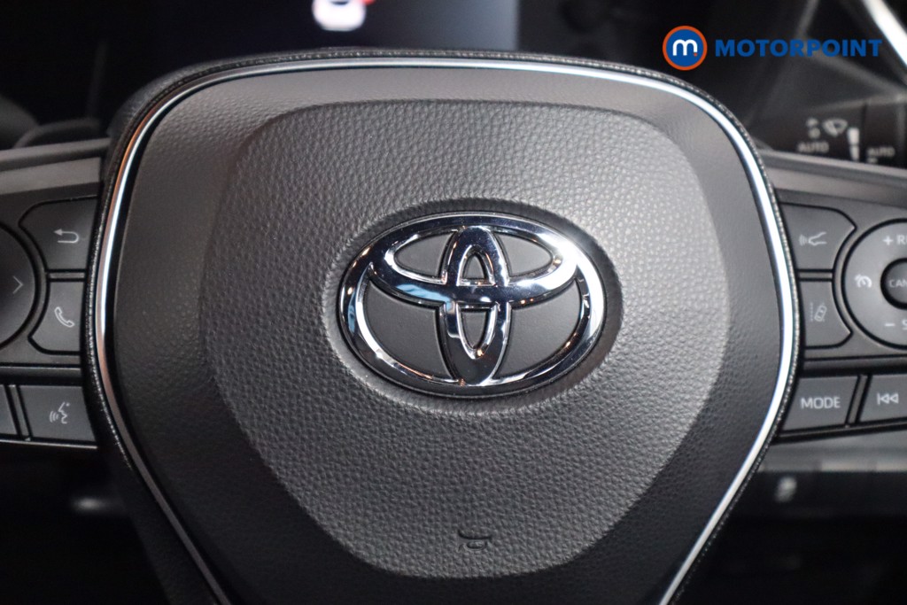 Toyota Corolla Excel Automatic Petrol-Electric Hybrid Hatchback - Stock Number (1589974) - 17th supplementary image