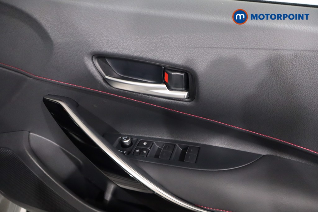 Toyota Corolla Excel Automatic Petrol-Electric Hybrid Hatchback - Stock Number (1589974) - 22nd supplementary image