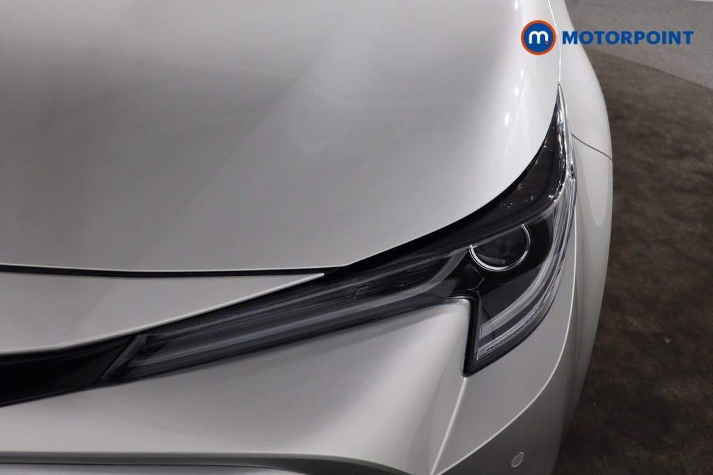 Toyota Corolla Excel Automatic Petrol-Electric Hybrid Hatchback - Stock Number (1589974) - 29th supplementary image