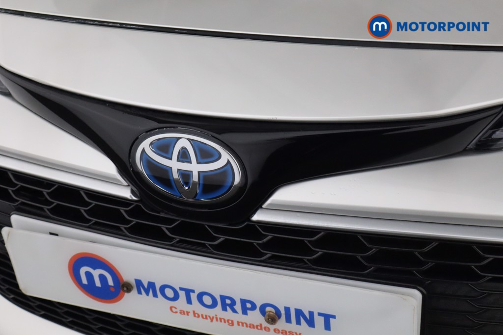 Toyota Corolla Excel Automatic Petrol-Electric Hybrid Hatchback - Stock Number (1589974) - 31st supplementary image