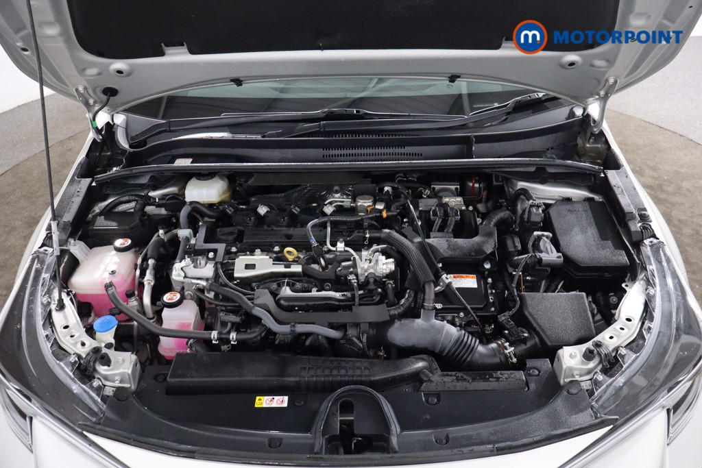 Toyota Corolla Excel Automatic Petrol-Electric Hybrid Hatchback - Stock Number (1589974) - 33rd supplementary image