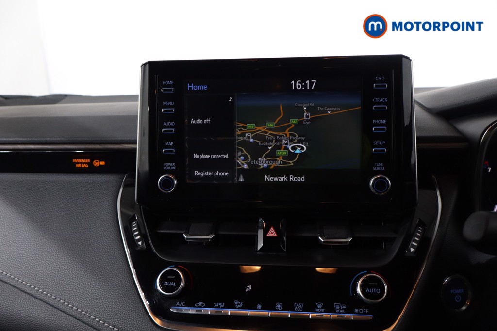 Toyota Corolla Trek Automatic Petrol-Electric Hybrid Estate - Stock Number (1569488) - 2nd supplementary image