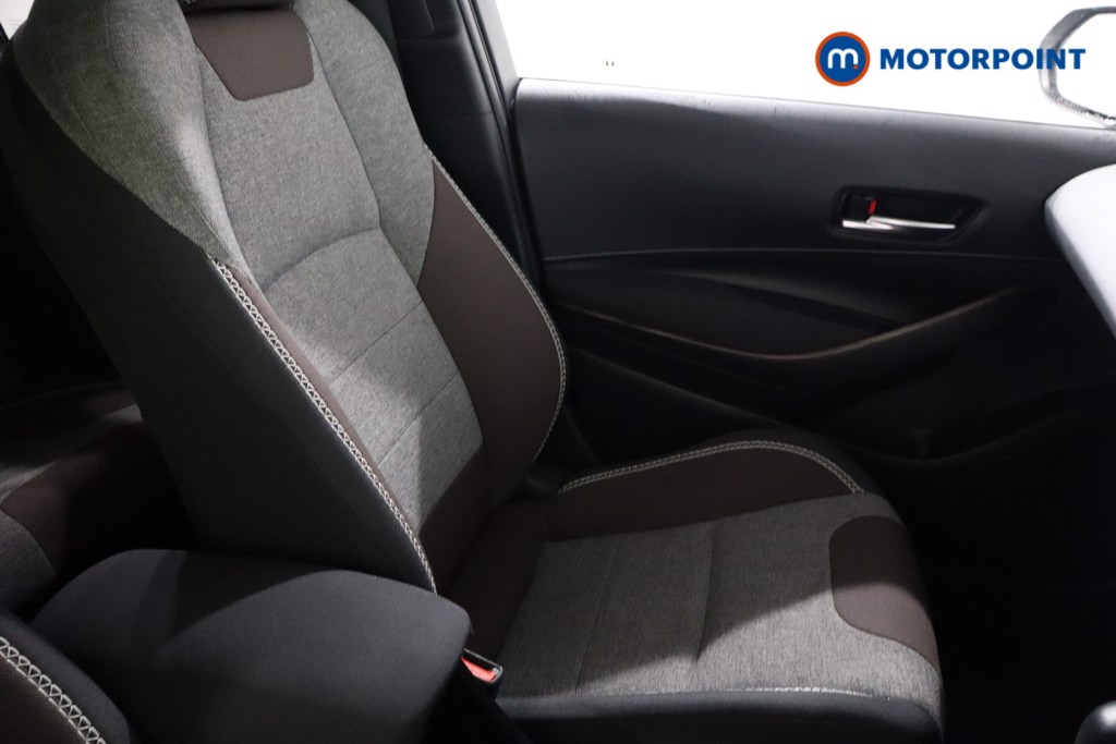 Toyota Corolla Trek Automatic Petrol-Electric Hybrid Estate - Stock Number (1569488) - 21st supplementary image