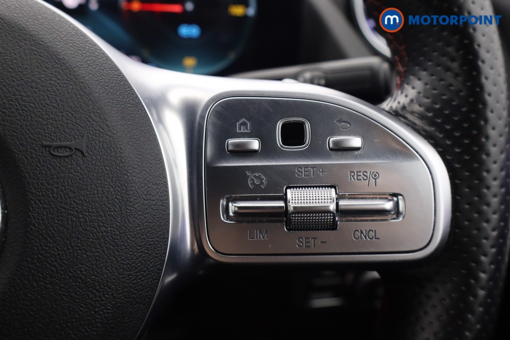 Mercedes-Benz EQA Amg Line Automatic Electric SUV - Stock Number (1583967) - 4th supplementary image