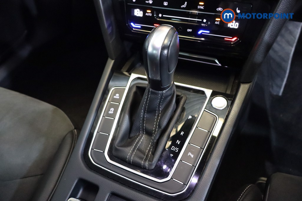 Volkswagen Arteon R-Line Automatic Diesel Estate - Stock Number (1586857) - 12th supplementary image
