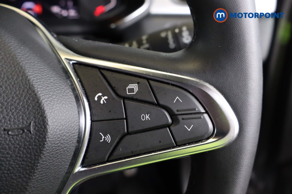 Renault Captur Se Edition Manual Petrol SUV - Stock Number (1586866) - 15th supplementary image