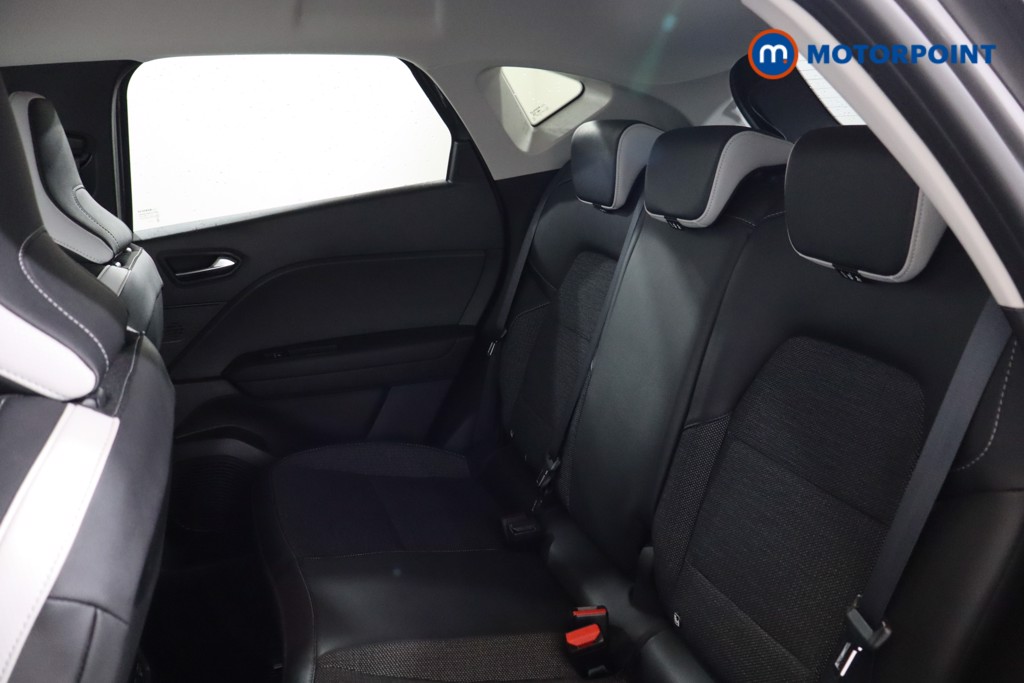 Renault Captur Se Edition Manual Petrol SUV - Stock Number (1586866) - 22nd supplementary image