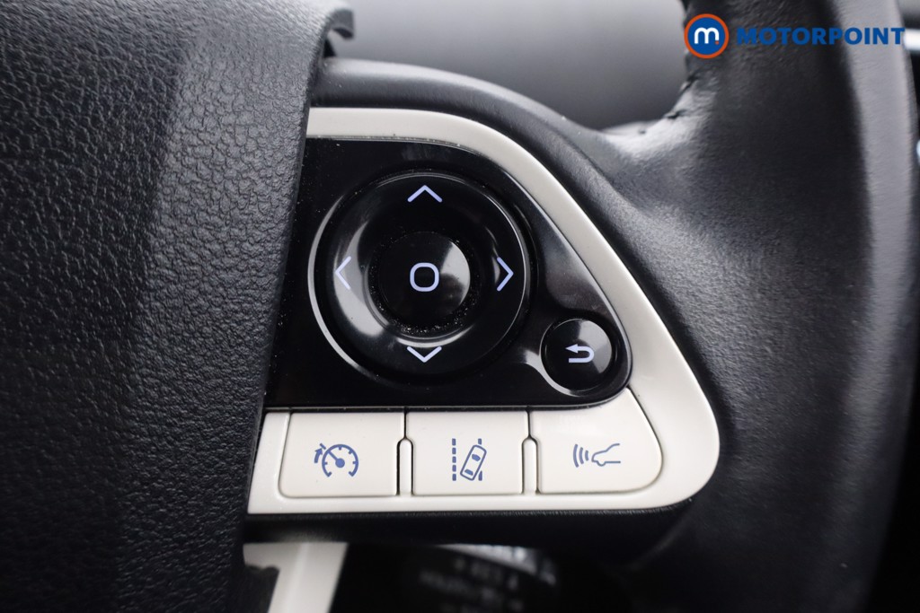 Toyota Prius Excel Automatic Petrol Plug-In Hybrid Hatchback - Stock Number (1588323) - 3rd supplementary image