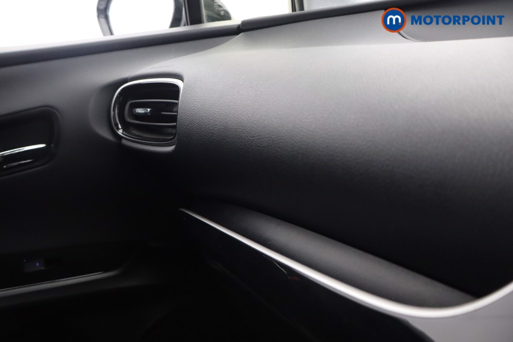 Toyota Prius Excel Automatic Petrol Plug-In Hybrid Hatchback - Stock Number (1588323) - 9th supplementary image