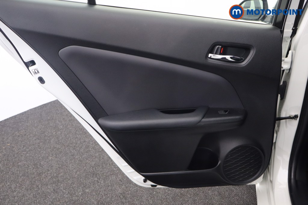 Toyota Prius Excel Automatic Petrol Plug-In Hybrid Hatchback - Stock Number (1588323) - 17th supplementary image