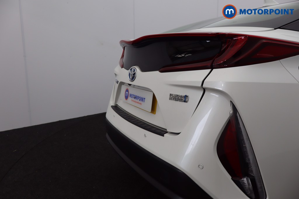 Toyota Prius Excel Automatic Petrol Plug-In Hybrid Hatchback - Stock Number (1588323) - 33rd supplementary image