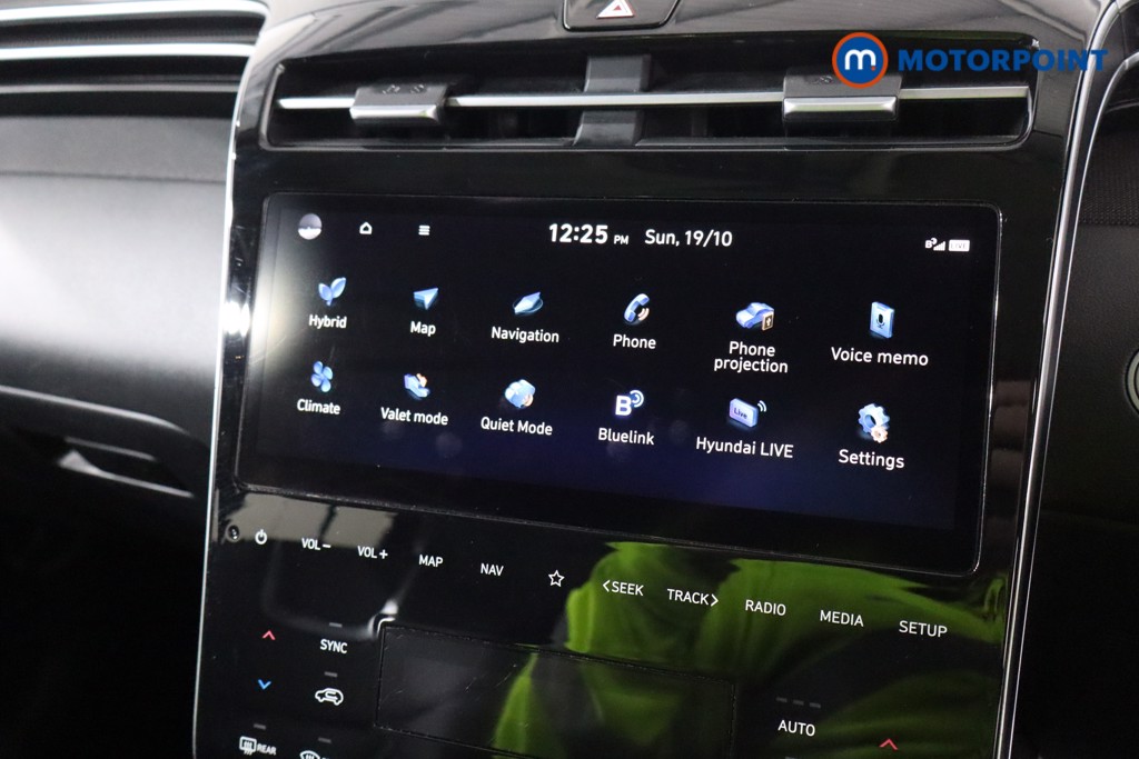 Hyundai Tucson Ultimate Automatic Petrol-Electric Hybrid SUV - Stock Number (1589644) - 13th supplementary image