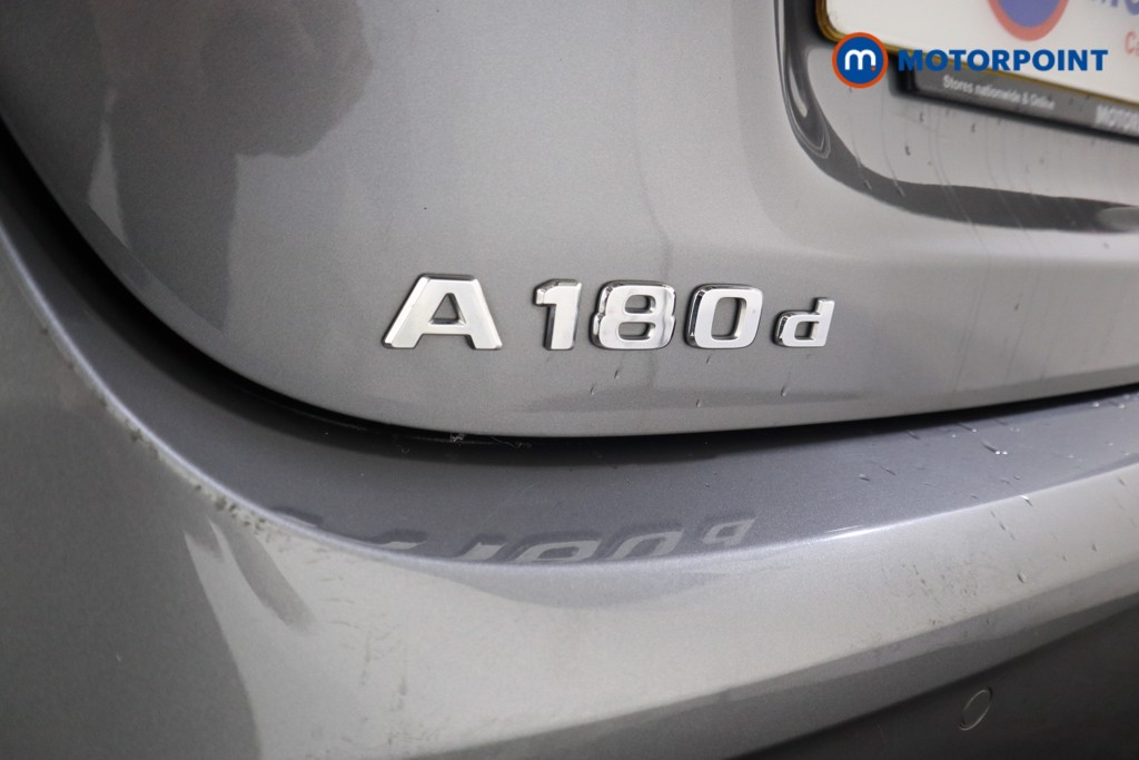 Mercedes-Benz A Class Amg Line Automatic Diesel Hatchback - Stock Number (1546618) - 25th supplementary image