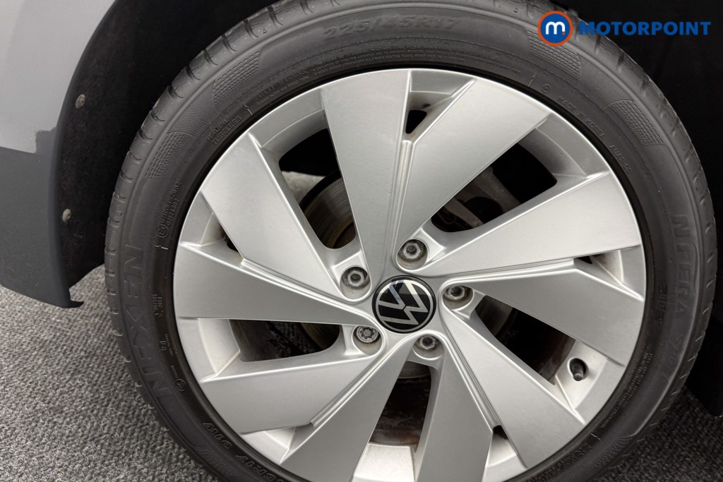 Volkswagen Golf Style Manual Petrol Hatchback - Stock Number (1566859) - 29th supplementary image