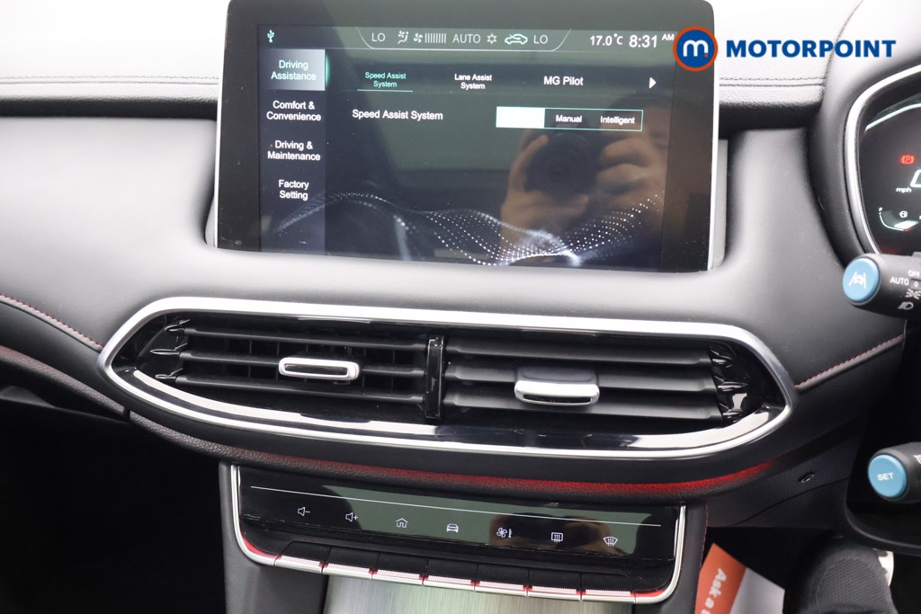 Mg Motor Uk HS Exclusive Automatic Petrol SUV - Stock Number (1568140) - 13th supplementary image