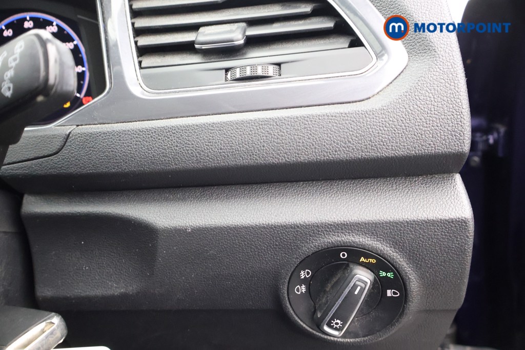 Volkswagen T-Roc R-Line Automatic Petrol SUV - Stock Number (1574995) - 7th supplementary image