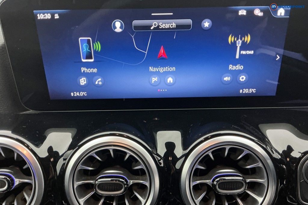 Mercedes-Benz GLA Amg Line Automatic Petrol SUV - Stock Number (1576223) - 2nd supplementary image