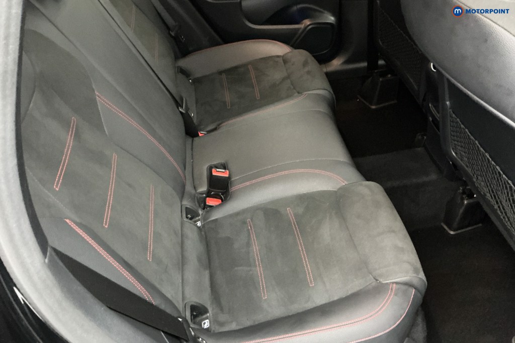 Mercedes-Benz GLA Amg Line Automatic Petrol SUV - Stock Number (1576223) - 4th supplementary image