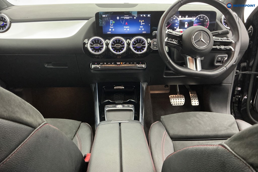 Mercedes-Benz GLA Amg Line Automatic Petrol SUV - Stock Number (1576223) - 12th supplementary image