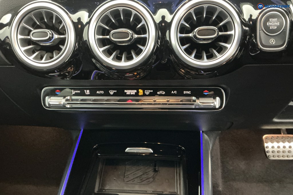 Mercedes-Benz GLA Amg Line Automatic Petrol SUV - Stock Number (1576223) - 16th supplementary image