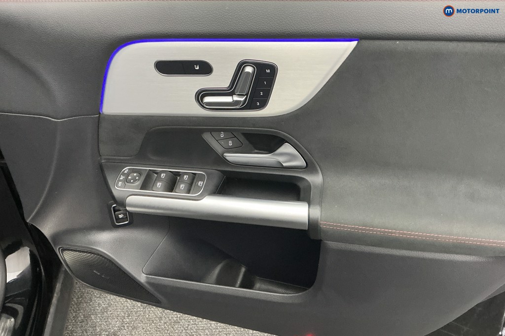 Mercedes-Benz GLA Amg Line Automatic Petrol SUV - Stock Number (1576223) - 21st supplementary image