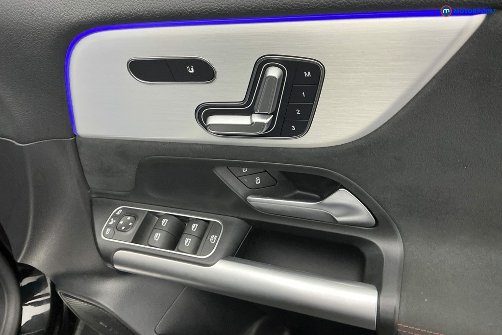 Mercedes-Benz GLA Amg Line Automatic Petrol SUV - Stock Number (1576223) - 23rd supplementary image