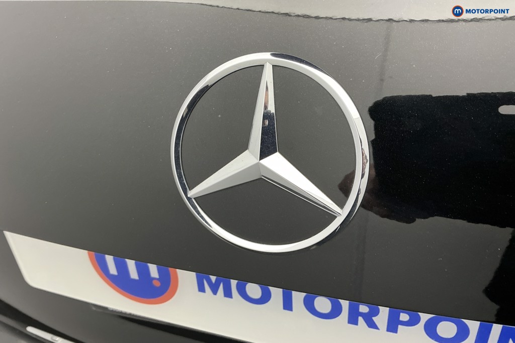 Mercedes-Benz GLA Amg Line Automatic Petrol SUV - Stock Number (1576223) - 32nd supplementary image