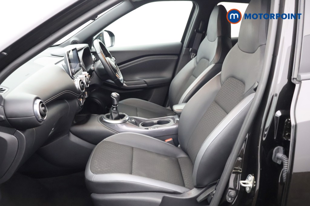 Nissan Juke N-Connecta Manual Petrol SUV - Stock Number (1579689) - 21st supplementary image