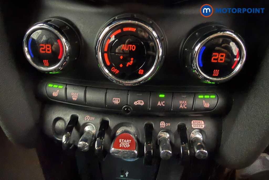 Mini Hatchback Cooper Classic Manual Petrol Hatchback - Stock Number (1580194) - 7th supplementary image