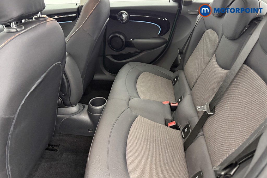 Mini Hatchback Cooper Classic Manual Petrol Hatchback - Stock Number (1580194) - 18th supplementary image